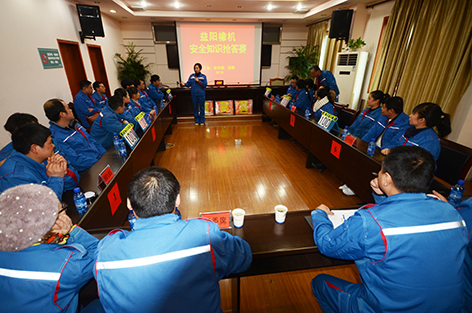 图为安全知识抢答赛决赛现场